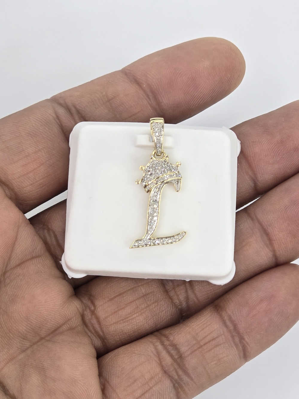 Real Diamond 10kt Gold Crown Initial L Pendant